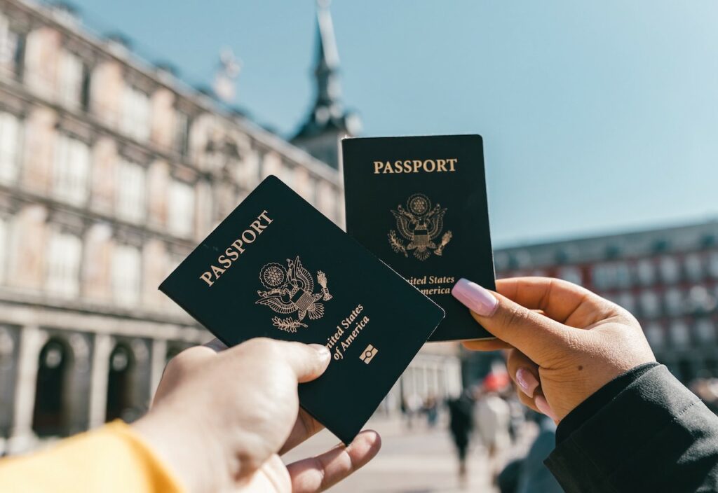 省錢又省事：DIY 護照/簽證照及 4×6 相紙自動排版