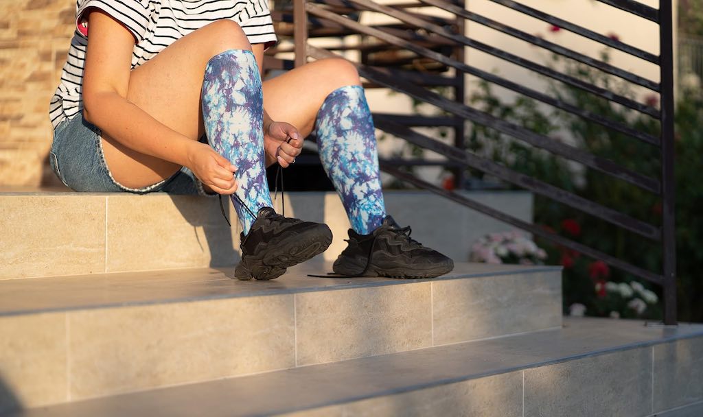 Alleviate Leg Pain and Swelling: Understand and Choose Compression Stockings